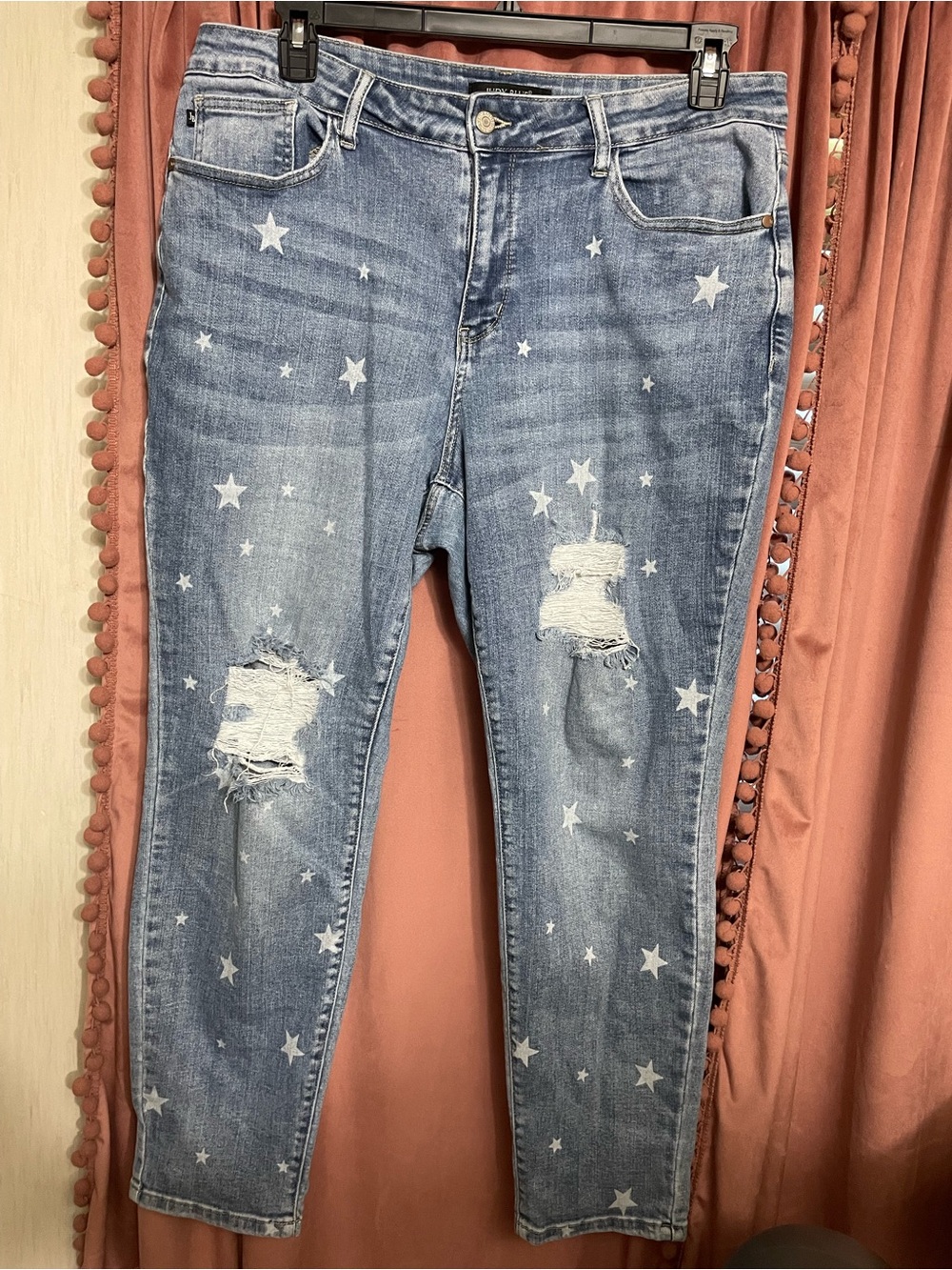 Judy Blue Light Blue Star Print Distressed Jeans